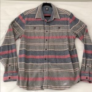Men’s long sleeve button down